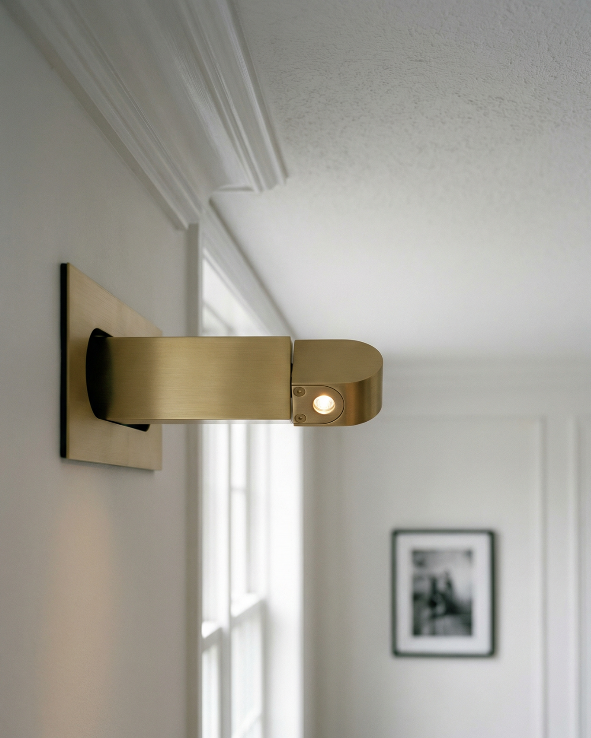 Rectangular Solar Wall Lamp – Gold