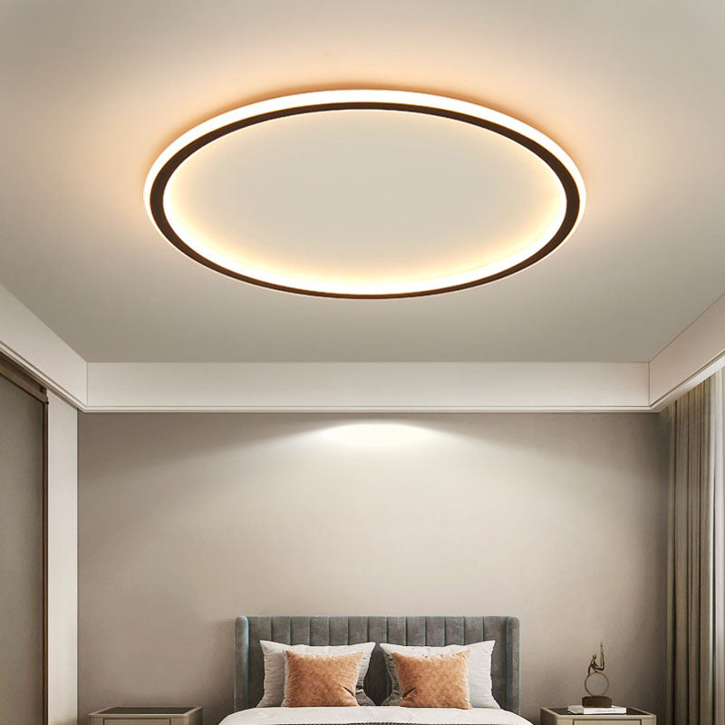 Minimalist Scandinavian Round LED Ceiling Lamp – Black