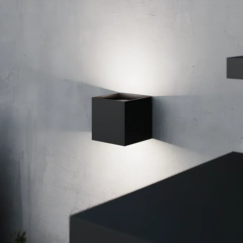 Up-And-Down Wall Sconce – product view