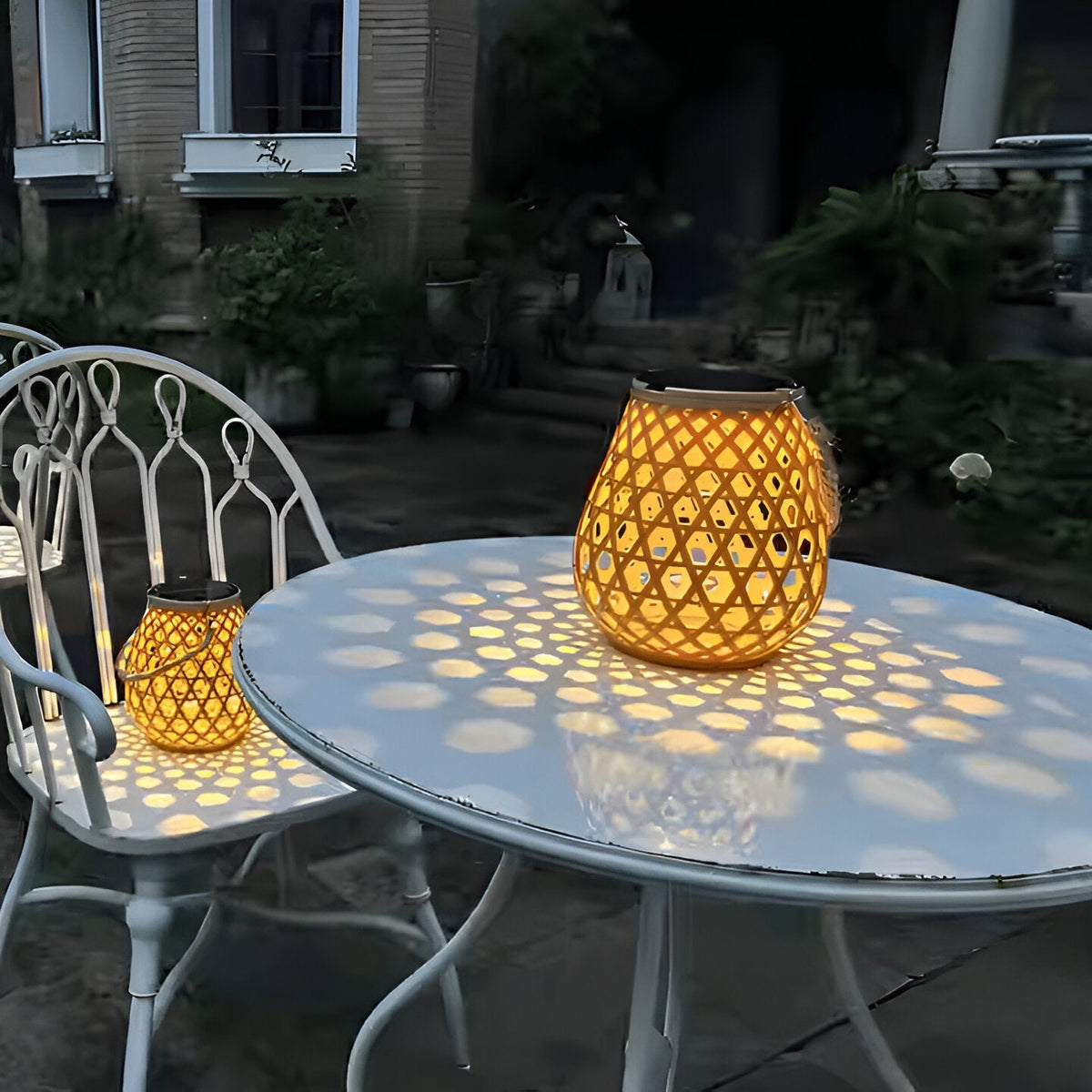 Solar LED Garden Lantern – product view