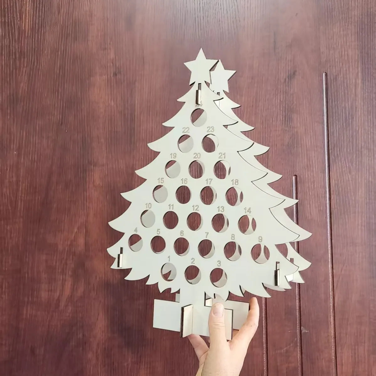 Christmas Tree Bottle Stand Advent Calendar with 24 Spaces – image 5