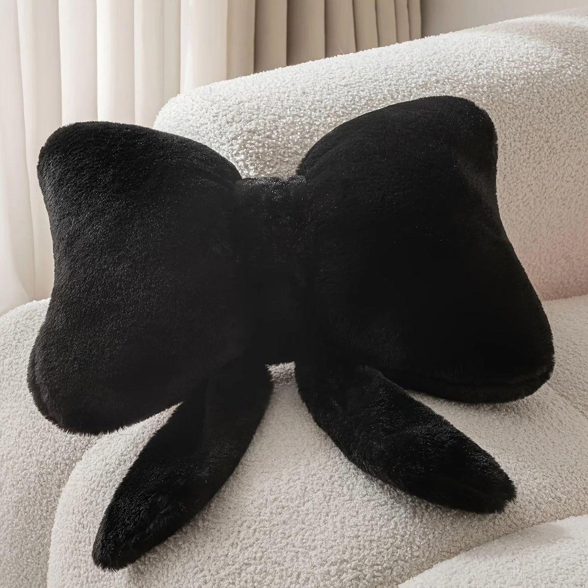 Washable Bow Cushion – Product view 2