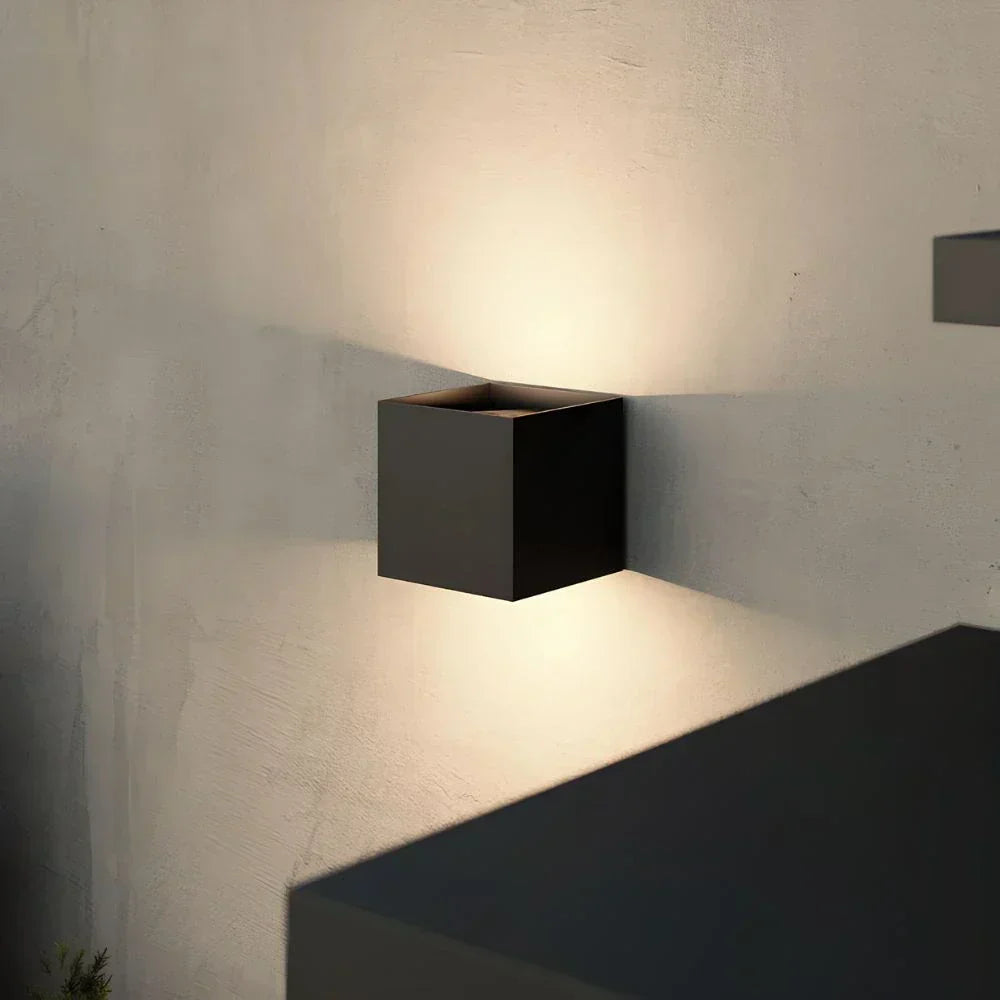 Up-And-Down Wall Sconce – product view