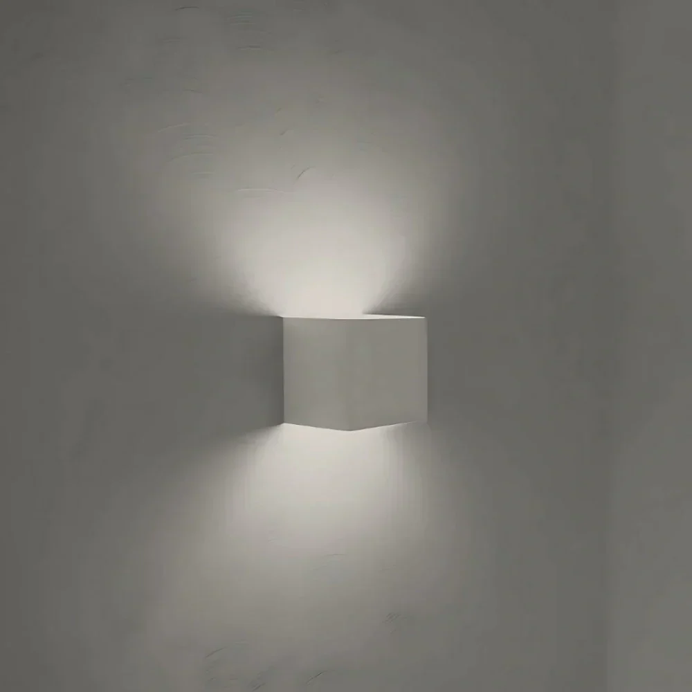 Up-And-Down Wall Sconce – product view