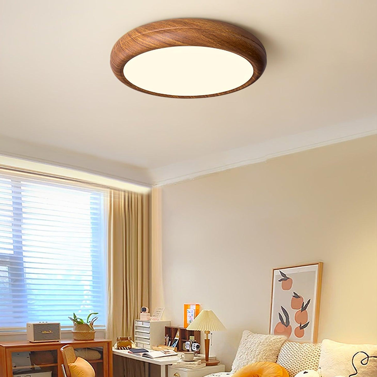 Round Ceiling Lamp with Wood Grain Effect – product view