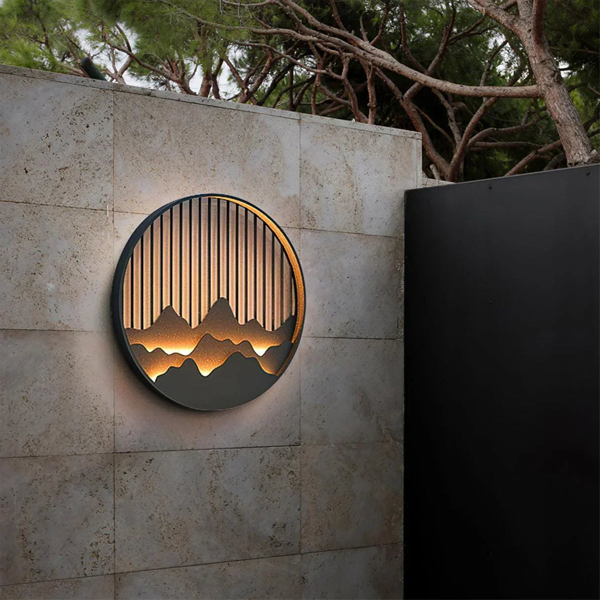 Ridgeline Mountain LED Outdoor Wall Light - product detail 3