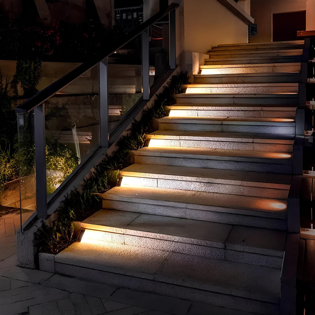 Solar-Powered Outdoor LED Stair Lighting – product view