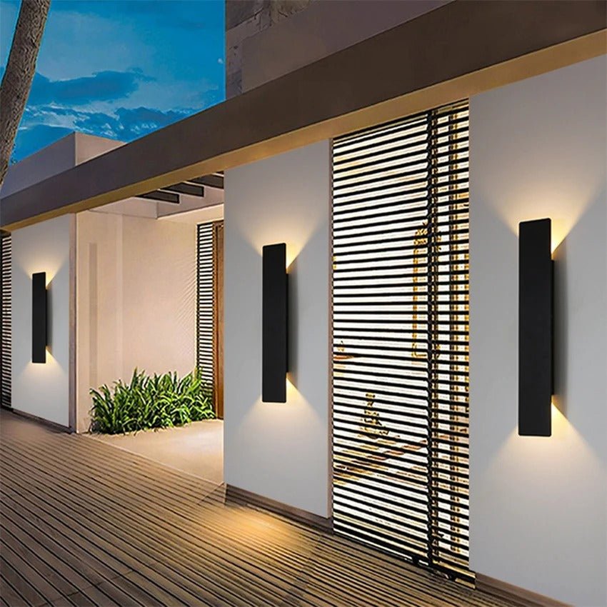 Slim Up and Down Outdoor Wall Light – product view
