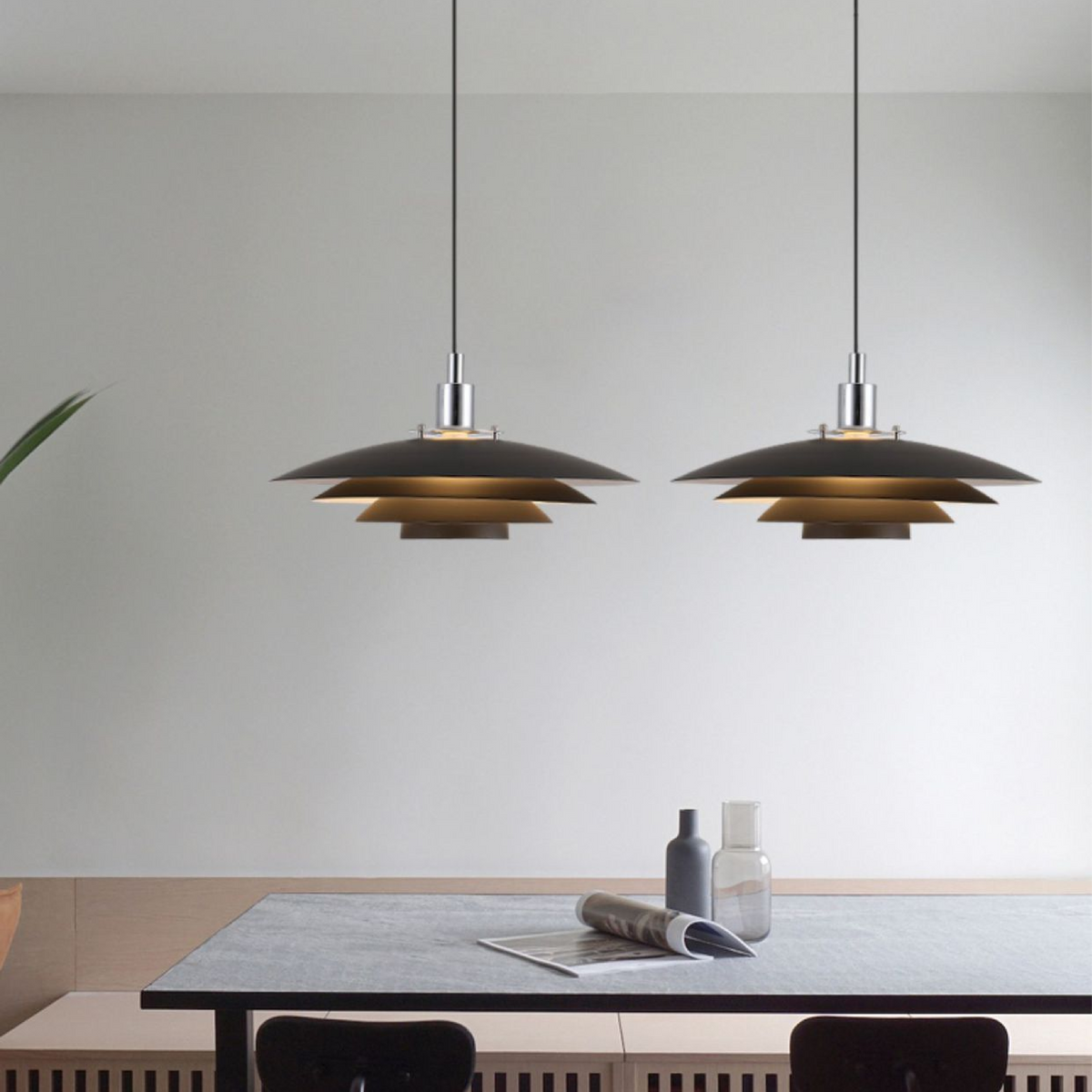 Pendant Lamp with an Organic Metal Layer – product view