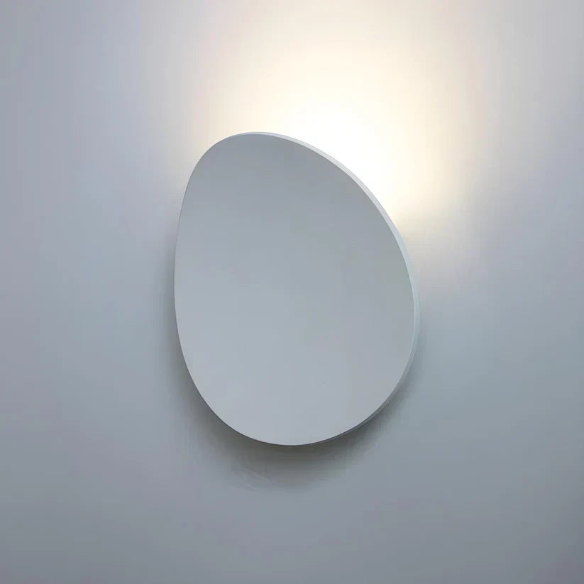 Metal Disk-Shaped Wall Lamp – White