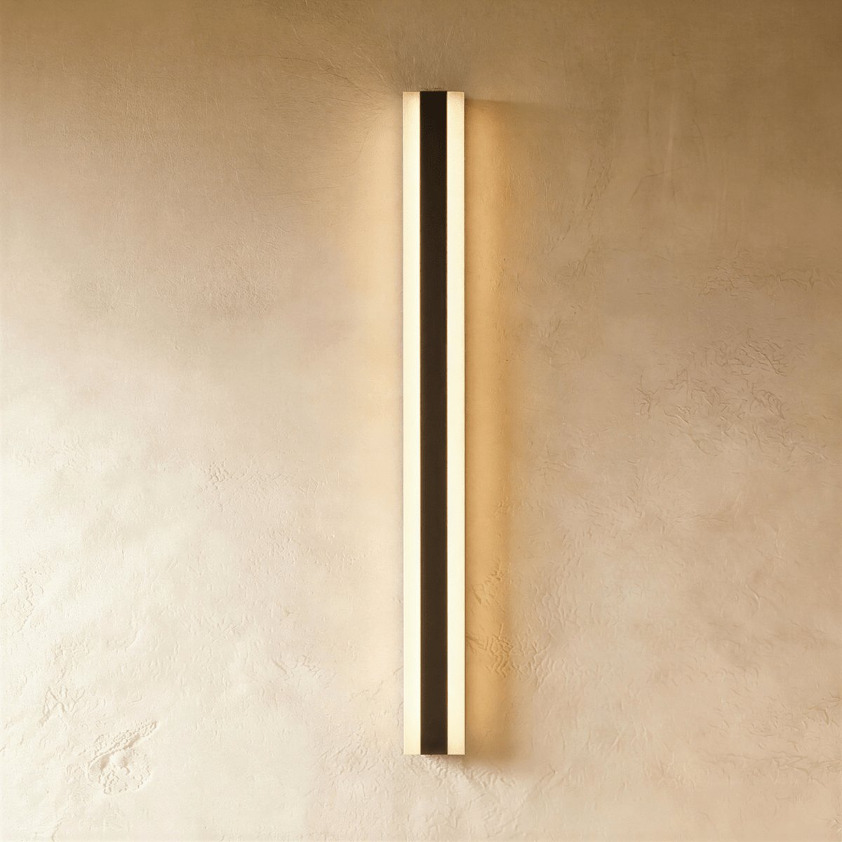 Vertical Outdoor Wall Light – product view