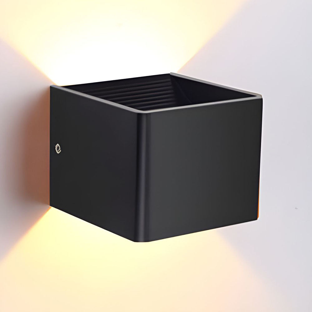 Cube Wall Sconce – Black