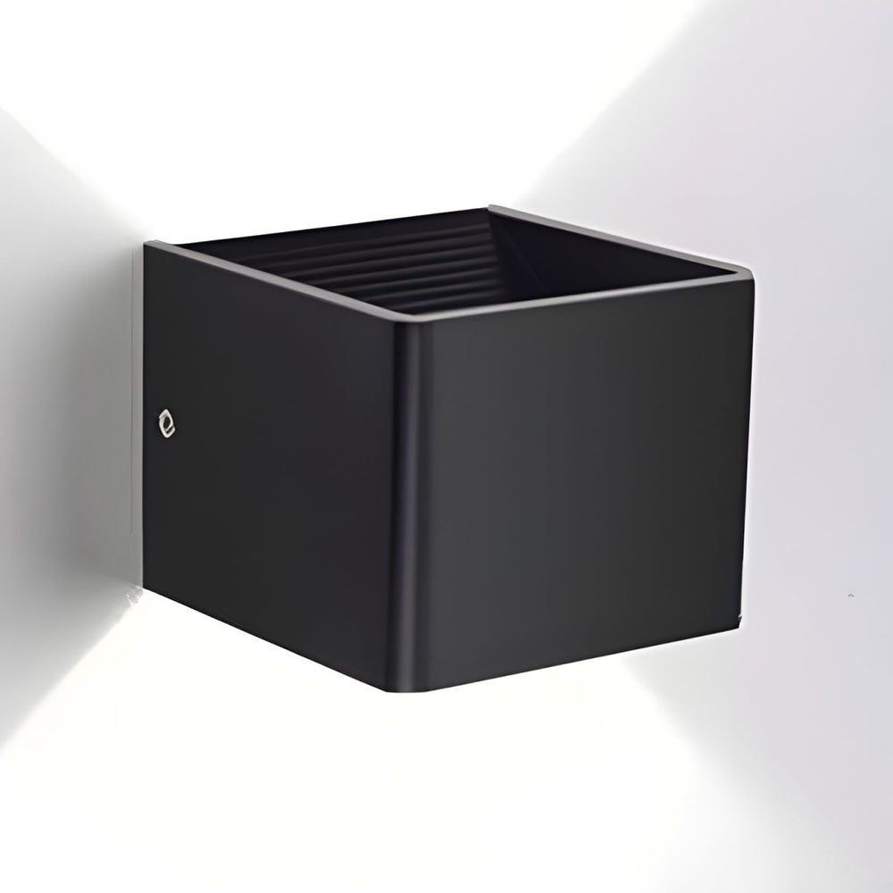 Cube Wall Sconce – Black