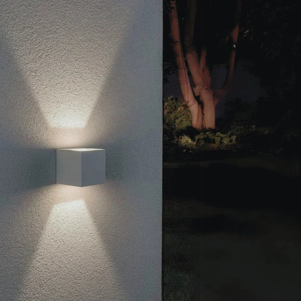Up-And-Down Wall Sconce – product view