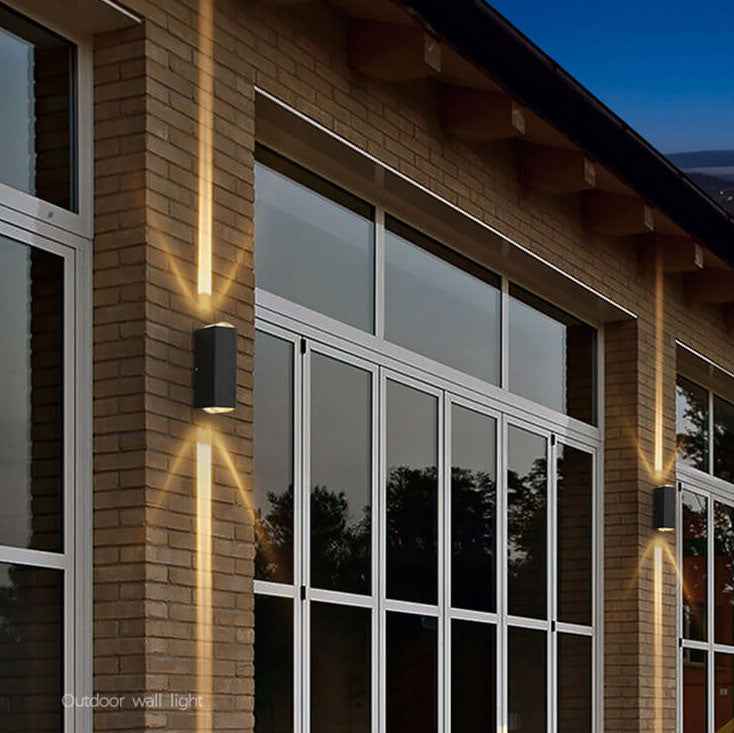 Slim LED Outdoor Facade Light – Large – one main beam up and down