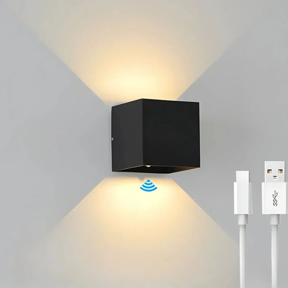 Up-And-Down Wall Sconce – Black