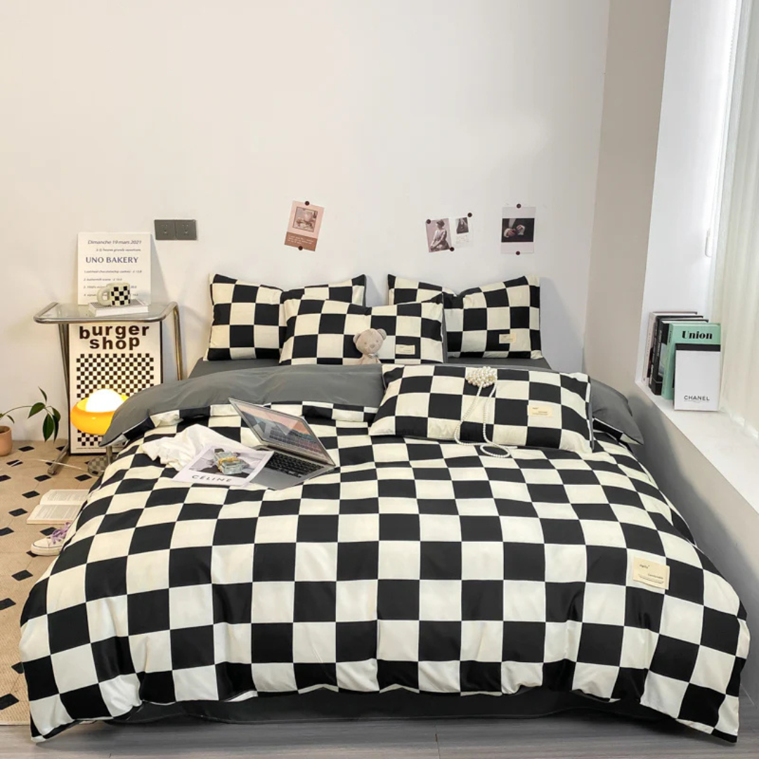 Checkered Bed Cover – Product view 5