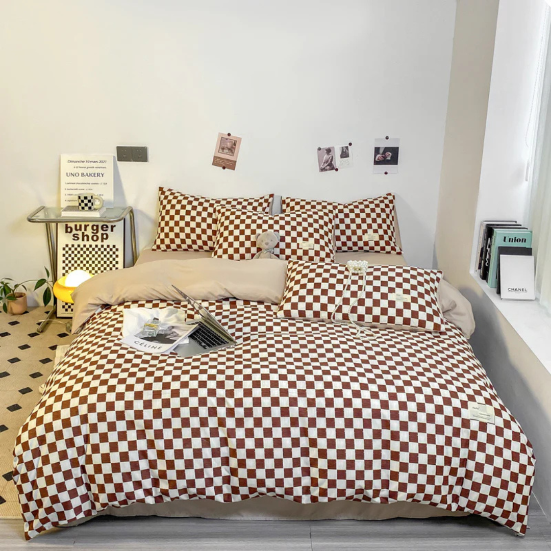 Checkered Bed Cover – Product view 3