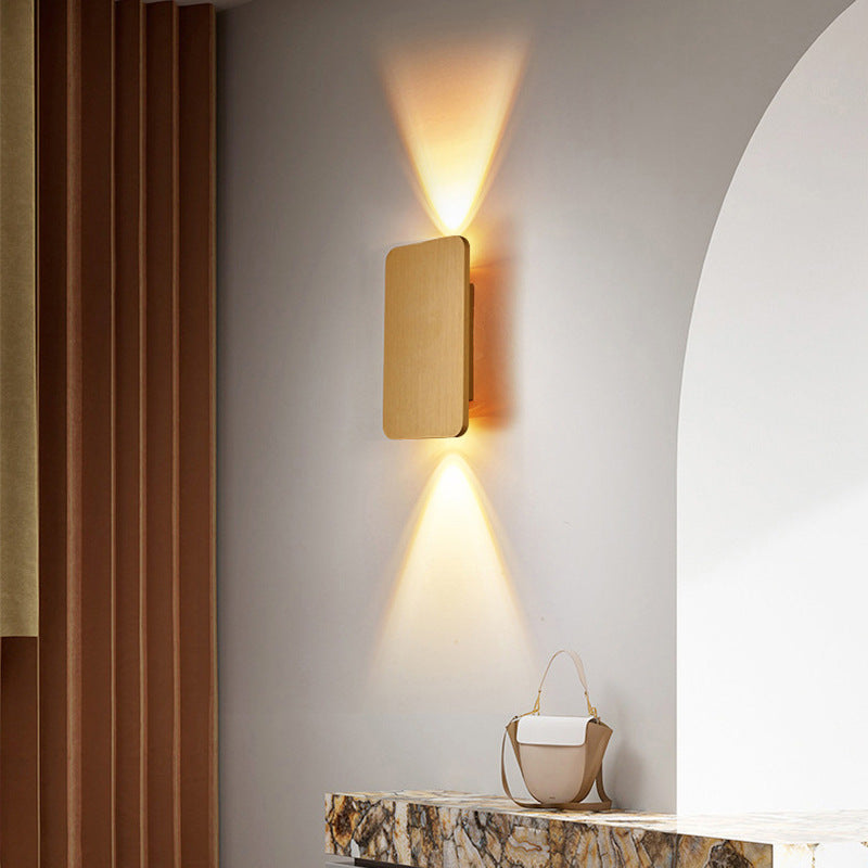 Rectangular Metal Indoor LED Wall Lamp – Gold