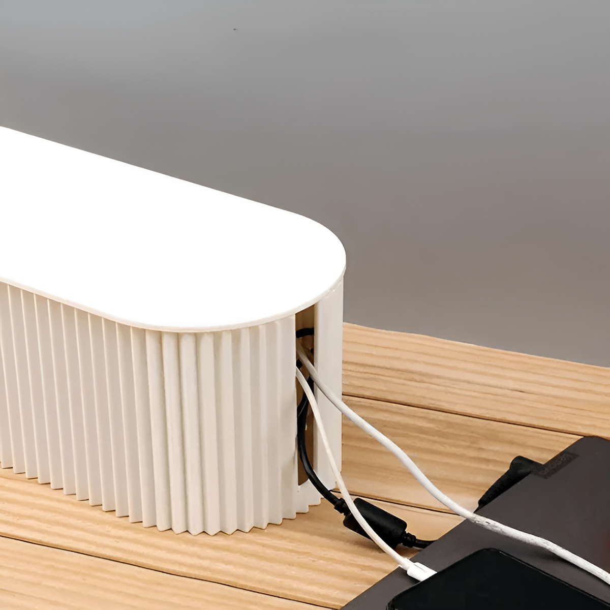 Minimalist Cable Management Box – Product view 3