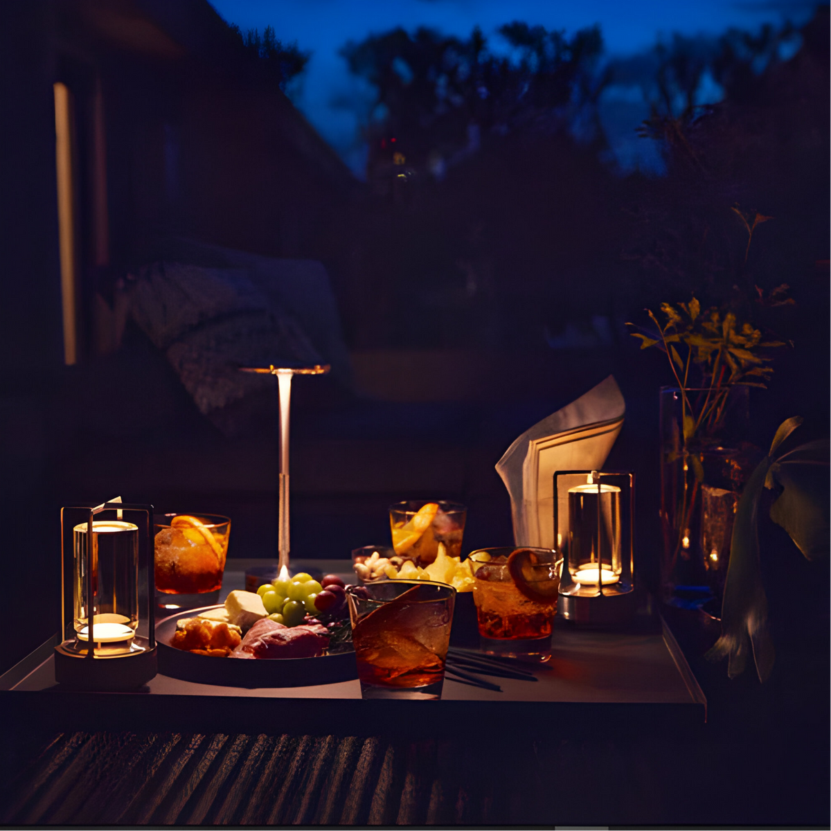 Wireless LED Table Lamp – product view