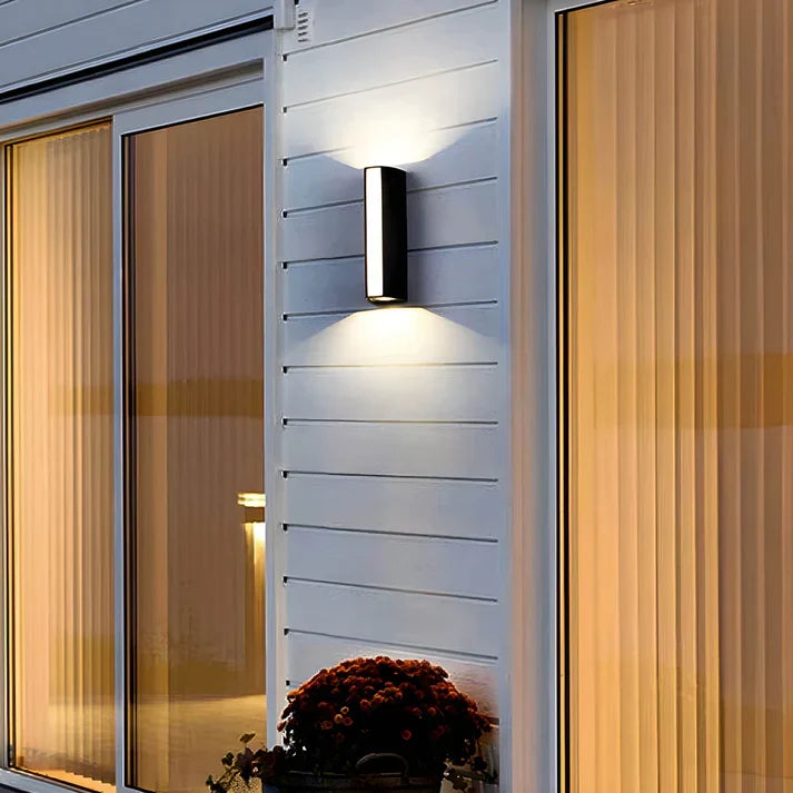 Two-Way Outdoor Wall Lamp – product view