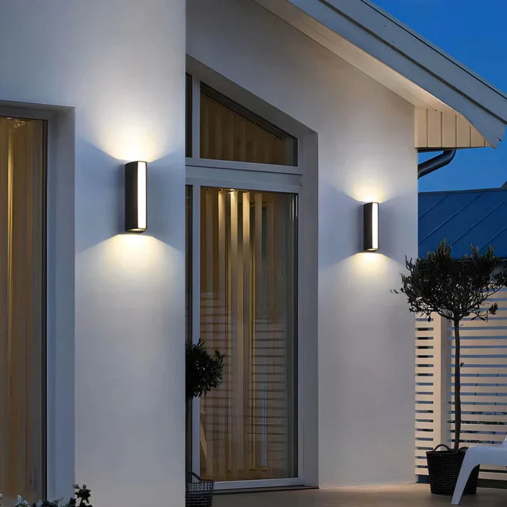 Two-Way Outdoor Wall Lamp – product view