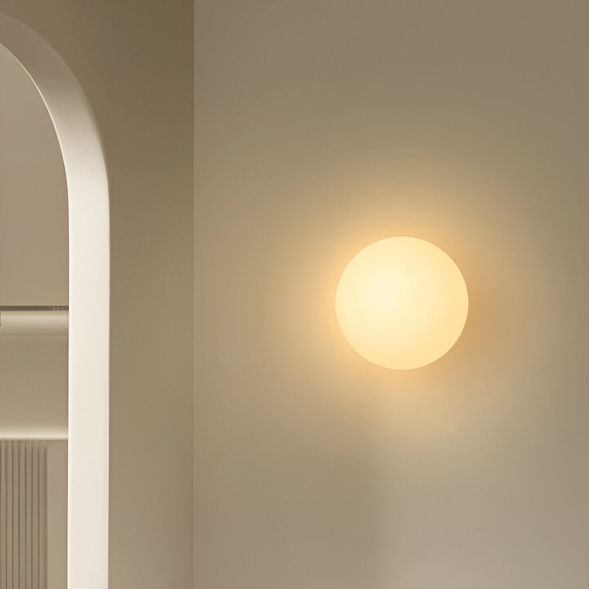 Round Diffused LED Wall Light – product view