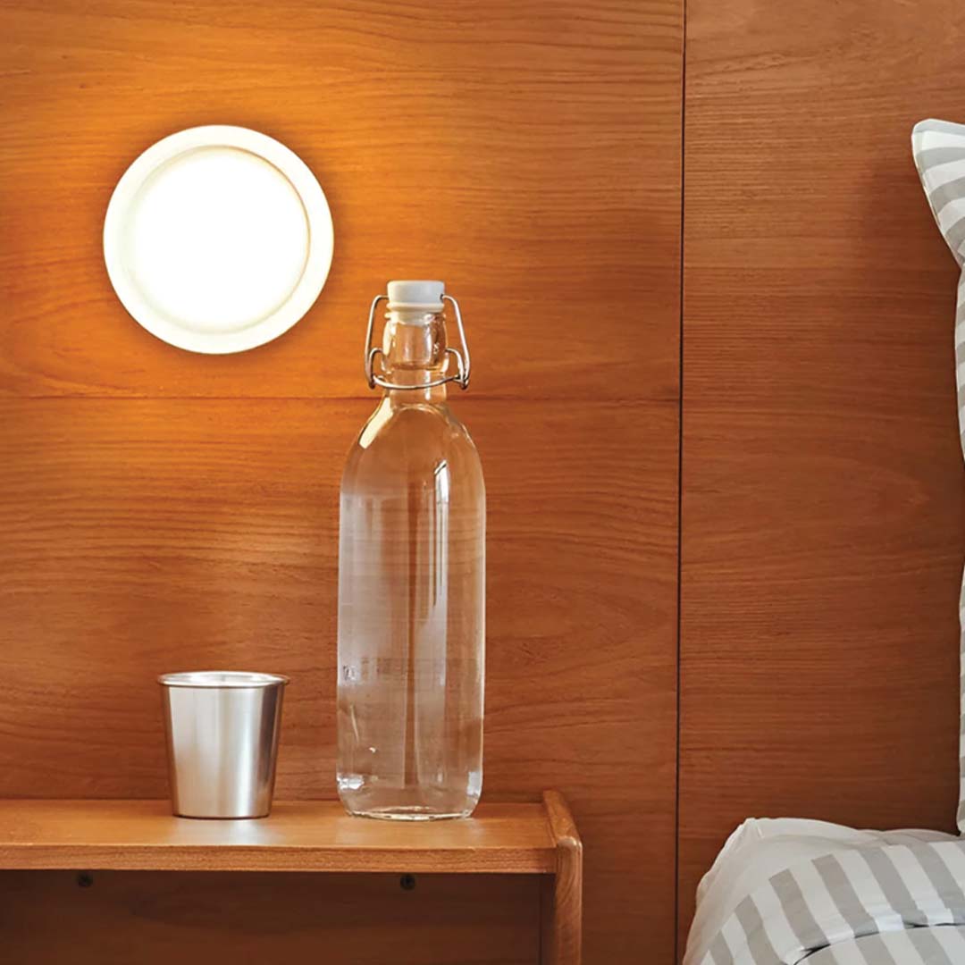 Curved Accent Wall Lamp – product view