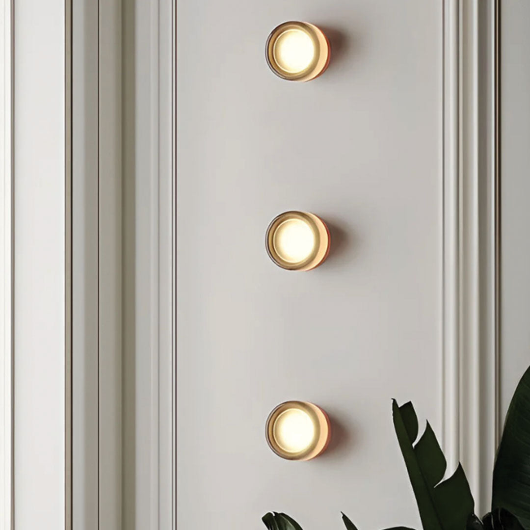 Curved Accent Wall Lamp – product view
