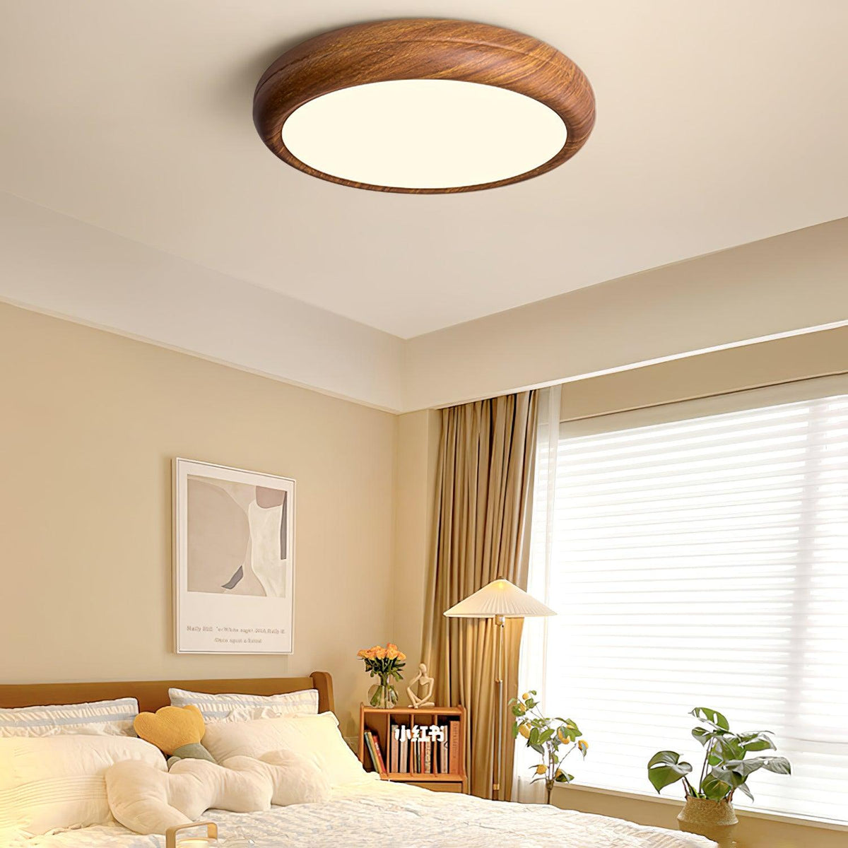 Round Ceiling Lamp with Wood Grain Effect – product view