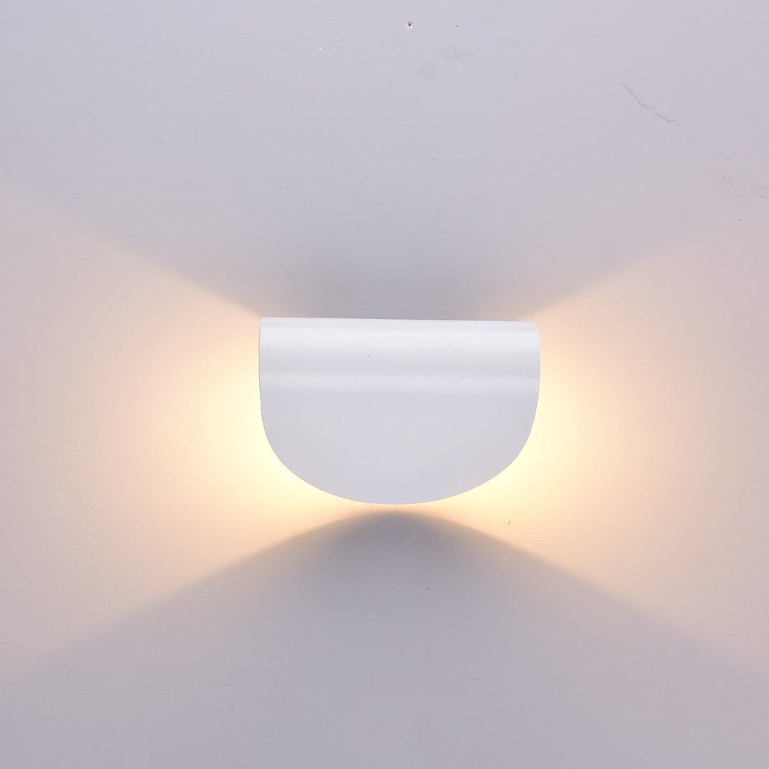 Classic Dimmable Spiral LED Wall Lamp – product view