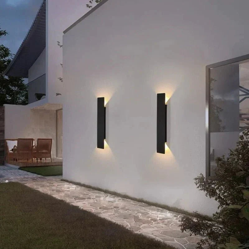 Slim Up and Down Outdoor Wall Light – product view