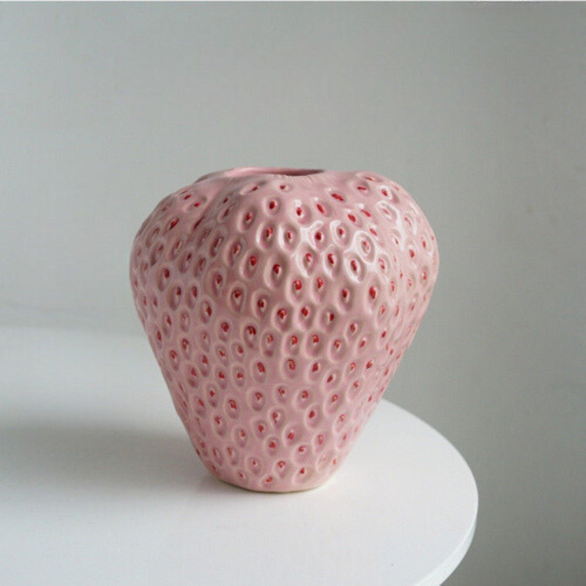 Berry Ceramic Strawberry Vase - product detail 6