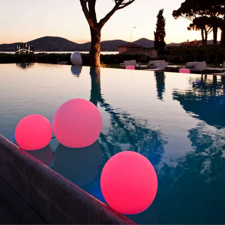 Glowing Sphere LED Garden Lamp – product view