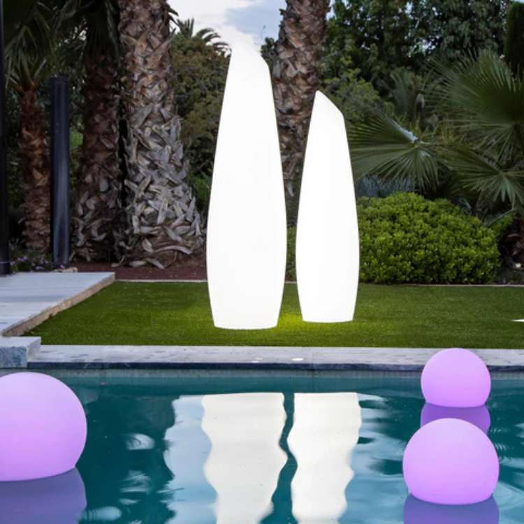 Glowing Sphere LED Garden Lamp – product view