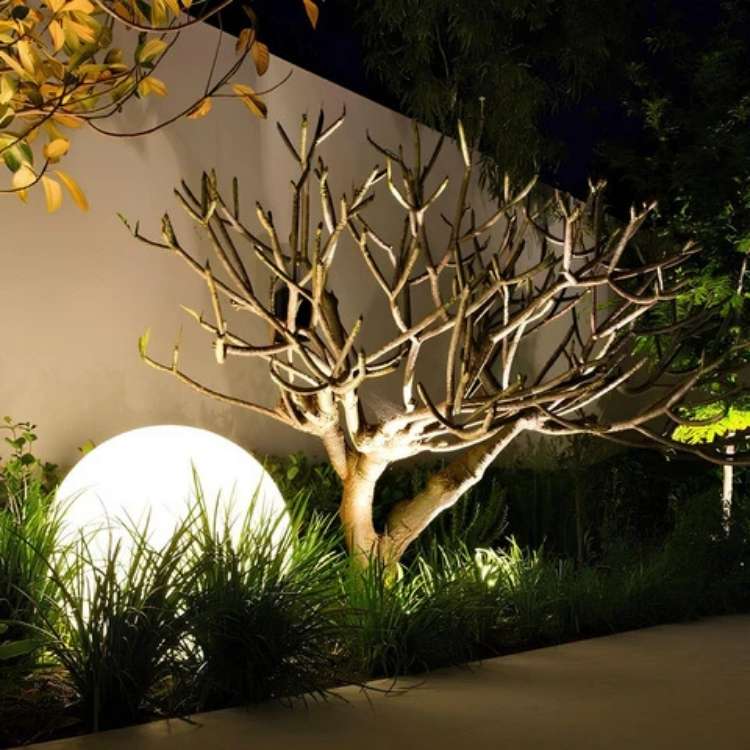 Glowing Sphere LED Garden Lamp – product view
