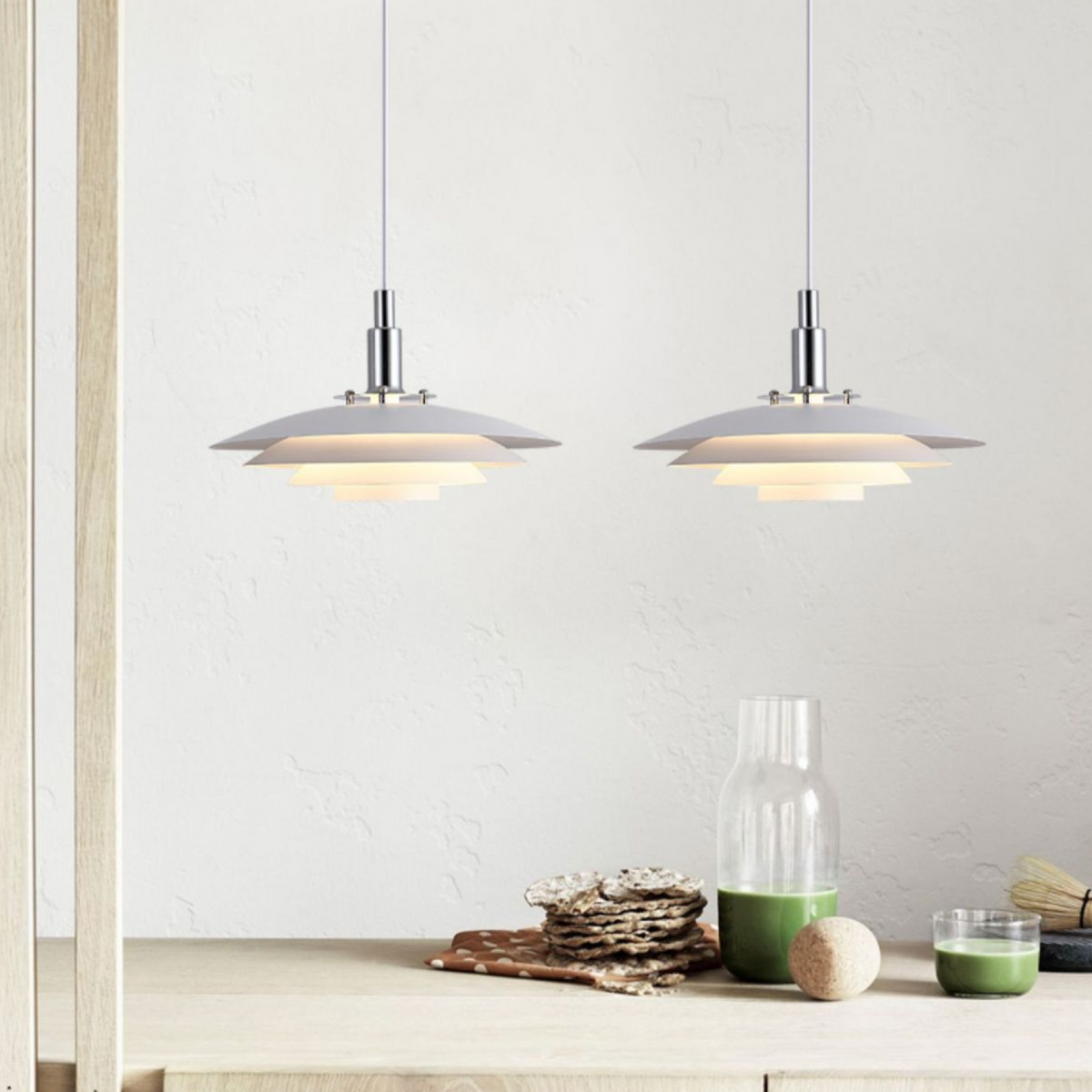 Pendant Lamp with an Organic Metal Layer – product view