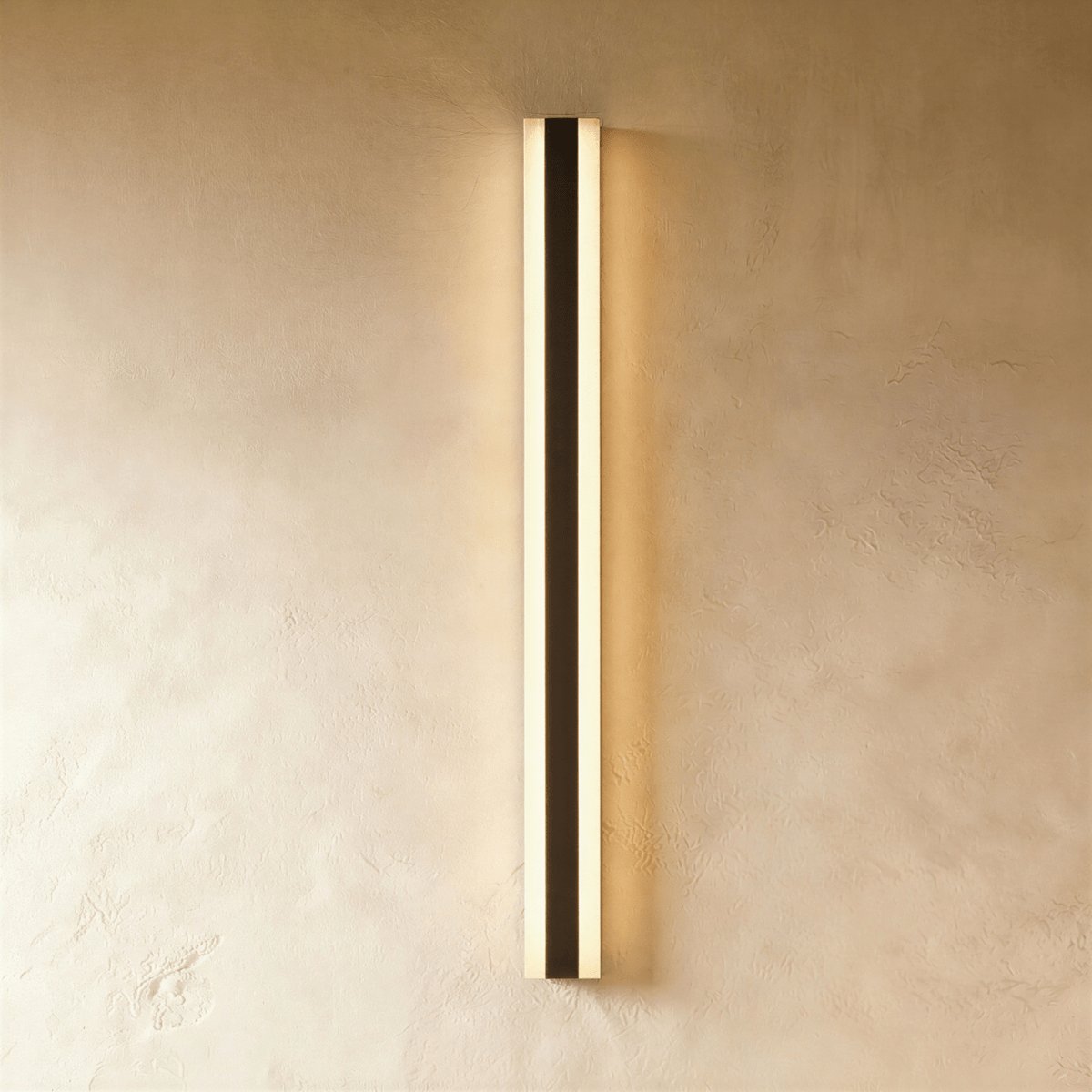 Vertical Outdoor Wall Light – product view