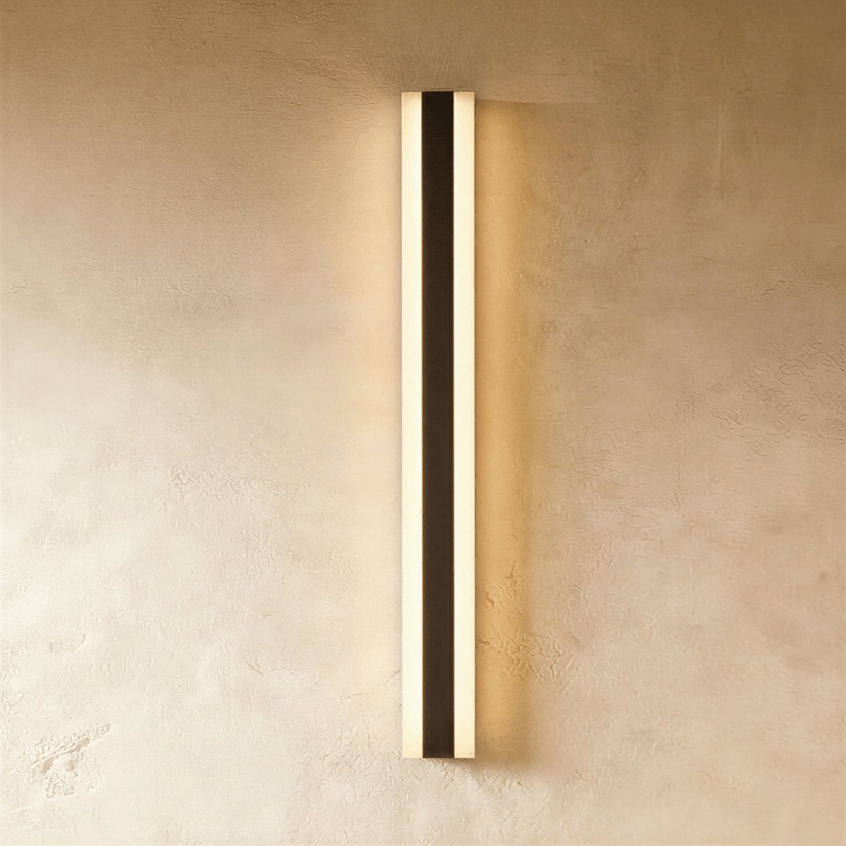 Vertical Outdoor Wall Light – product view