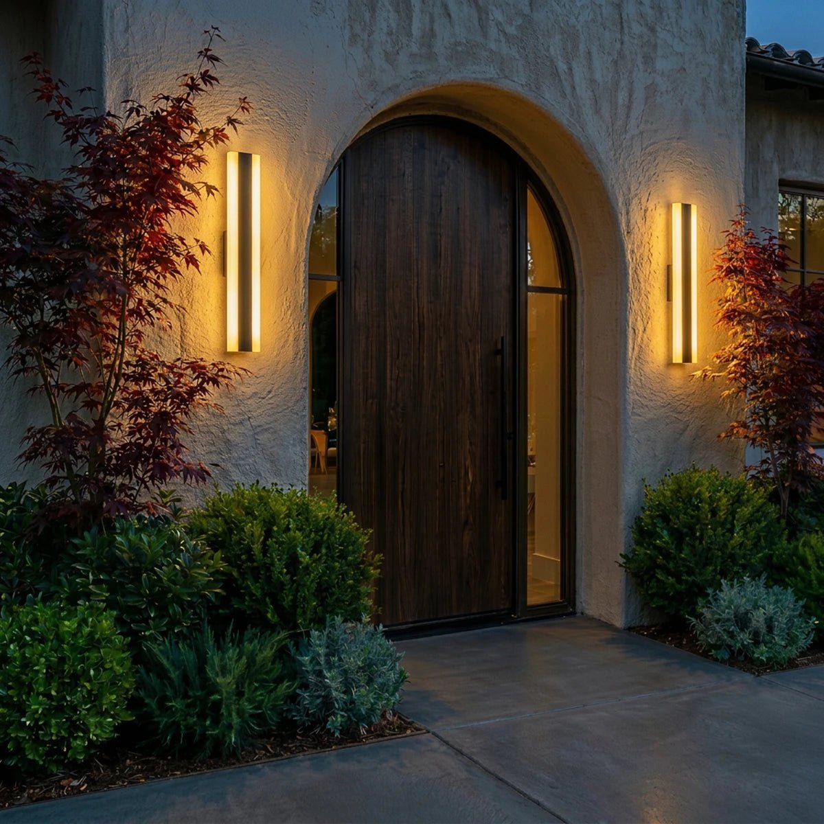 Vertical Outdoor Wall Light – product view