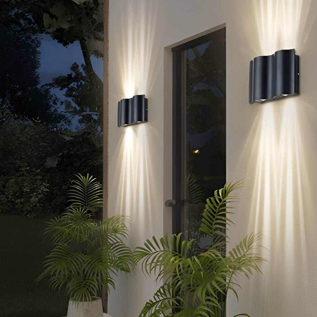 Wavy Balcony Wall Sconce – 4-Light